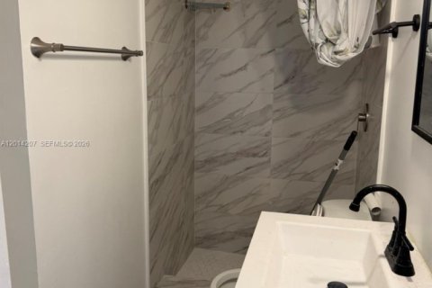 Appartement à louer à Miami, Floride: 231.79 m2 № 2076214 - photo 5