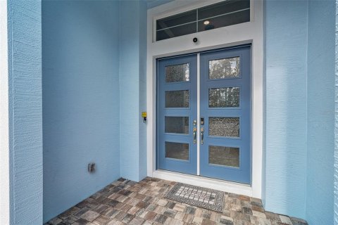 House in Ormond Beach, Florida 5 bedrooms, 506.69 sq.m. № 2108763 - photo 5