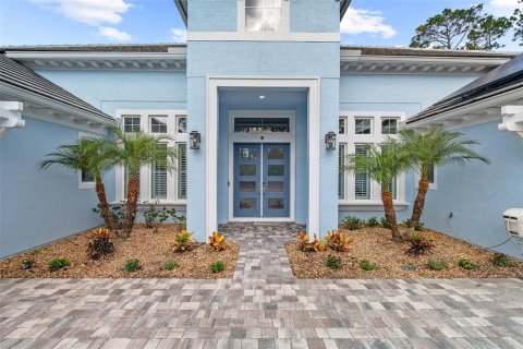 House in Ormond Beach, Florida 5 bedrooms, 506.69 sq.m. № 2108763 - photo 4