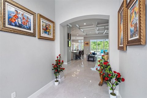 House in Ormond Beach, Florida 5 bedrooms, 506.69 sq.m. № 2108763 - photo 7