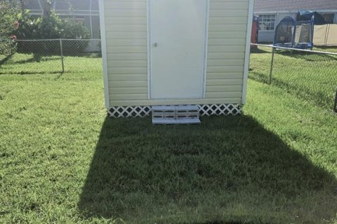 House in Port Charlotte, Florida 2 bedrooms, 118.08 sq.m. № 1865861 - photo 23