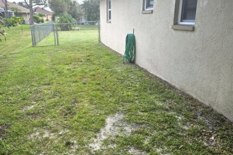 House in Port Charlotte, Florida 2 bedrooms, 118.08 sq.m. № 1865861 - photo 26