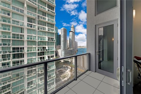 Condo in Miami, Florida, 1 bedroom  № 1802837 - photo 21