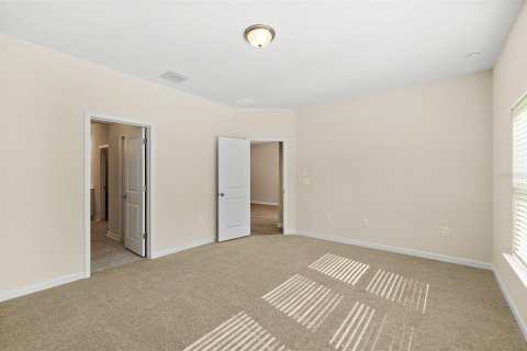 House in Palm Coast, Florida 3 bedrooms, 173.17 sq.m. № 1688372 - photo 12