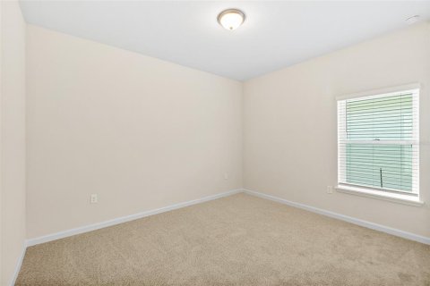 House in Palm Coast, Florida 3 bedrooms, 173.17 sq.m. № 1688372 - photo 17