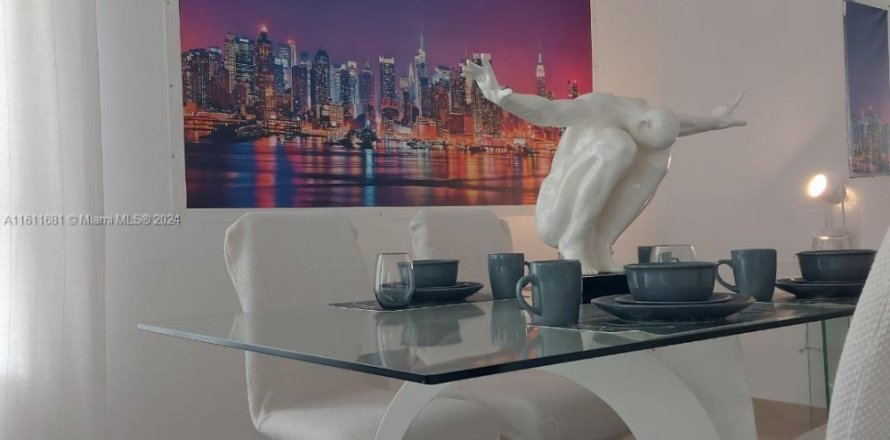 Appartement à Miami Beach, Floride 1 chambre, 64.75 m2 № 1960883