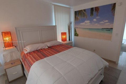Appartement à louer à Miami Beach, Floride: 1 chambre, 64.75 m2 № 1960883 - photo 8