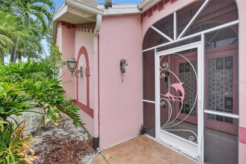 Villa ou maison à vendre à Port Charlotte, Floride: 3 chambres, 235.14 m2 № 1918292 - photo 14