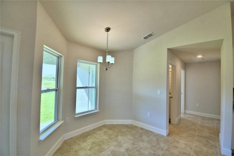 Casa en venta en Auburndale, Florida, 4 dormitorios, 216.46 m2 № 2215227 - foto 11