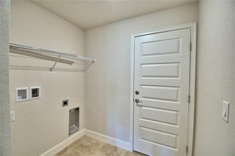 Casa en venta en Auburndale, Florida, 4 dormitorios, 216.46 m2 № 2215227 - foto 20