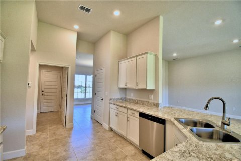 Casa en venta en Auburndale, Florida, 4 dormitorios, 216.46 m2 № 2215227 - foto 16