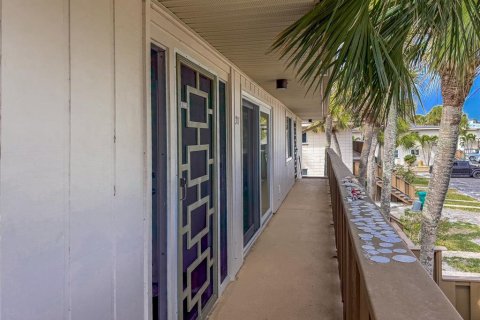 Condo in Longboat Key, Florida, 1 bedroom  № 1532748 - photo 15