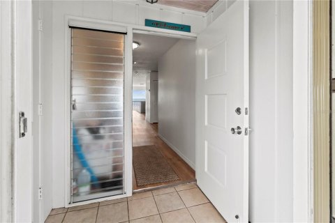 Condo in Longboat Key, Florida, 1 bedroom  № 1532748 - photo 16
