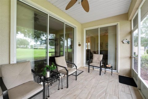 House in Ocala, Florida 3 bedrooms, 186.73 sq.m. № 2199090 - photo 8