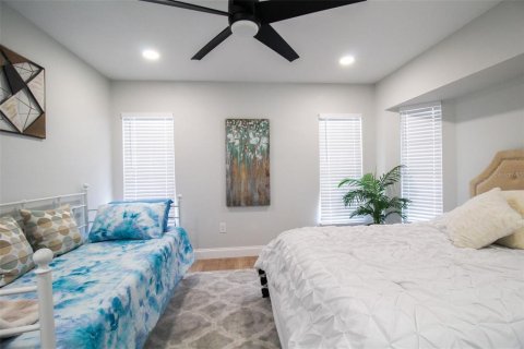 Casa en alquiler en Port Charlotte, Florida, 3 dormitorios, 135.82 m2 № 1195187 - foto 13