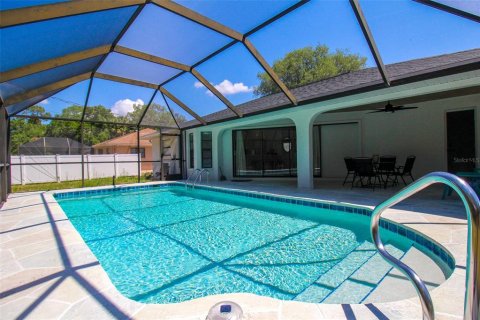 Casa en alquiler en Port Charlotte, Florida, 3 dormitorios, 135.82 m2 № 1195187 - foto 2