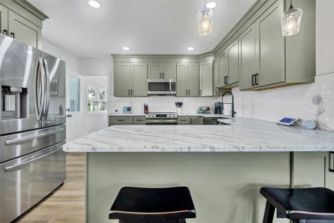 Casa en venta en Plant City, Florida, 3 dormitorios, 139.35 m2 № 1917377 - foto 7