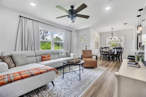 Casa en venta en Plant City, Florida, 3 dormitorios, 139.35 m2 № 1917377 - foto 13