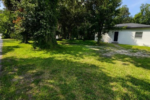 Terreno en Daytona Beach, Florida № 2221450