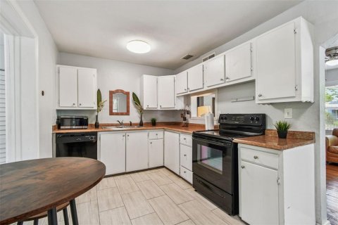 Casa en venta en Saint Petersburg, Florida, 2 dormitorios, 88.44 m2 № 1884800 - foto 27