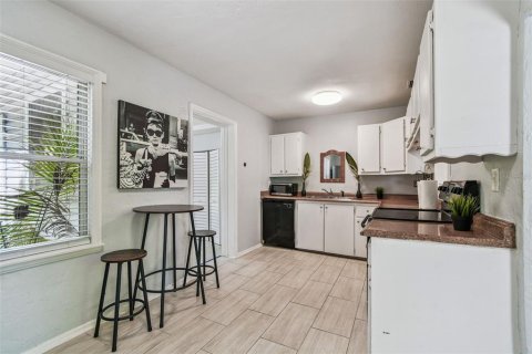 Casa en venta en Saint Petersburg, Florida, 2 dormitorios, 88.44 m2 № 1884800 - foto 26
