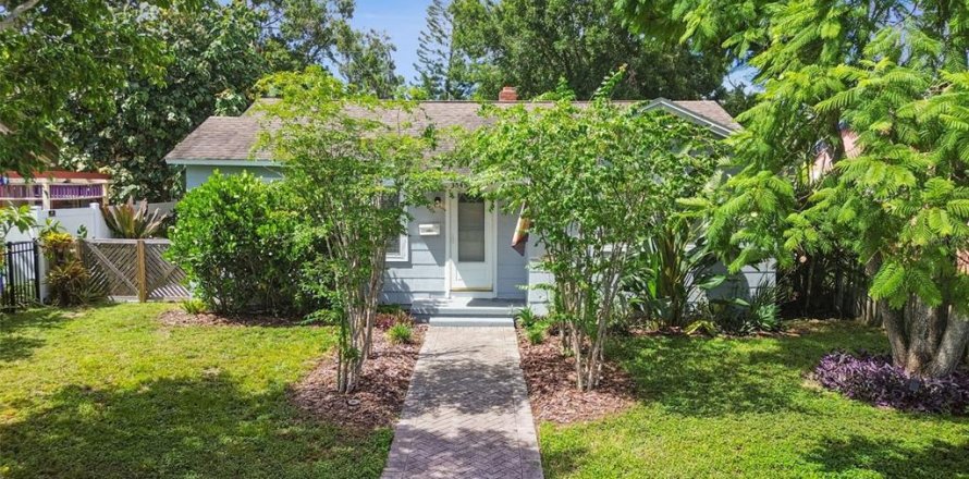 Casa en Saint Petersburg, Florida 2 dormitorios, 88.44 m2 № 1884800