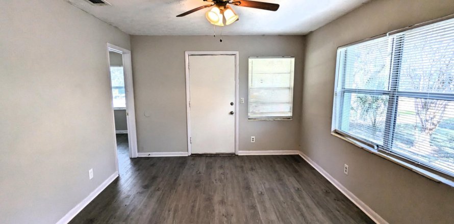 Casa en Jacksonville, Florida 3 dormitorios, 83.33 m2 № 862978