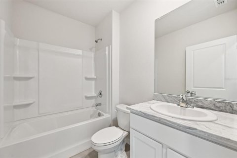 Villa ou maison à vendre à Bradenton, Floride: 5 chambres, 248.42 m2 № 2430336 - photo 12