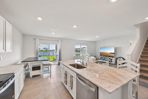 Villa ou maison à vendre à Bradenton, Floride: 5 chambres, 248.42 m2 № 2430336 - photo 6