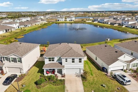Villa ou maison à Bradenton, Floride 5 chambres, 248.42 m2 № 2430336