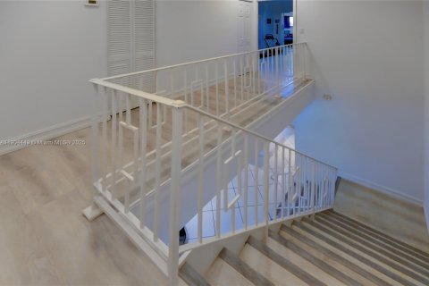 Townhouse in Doral, Florida 3 bedrooms, 148.64 sq.m. № 1956344 - photo 25