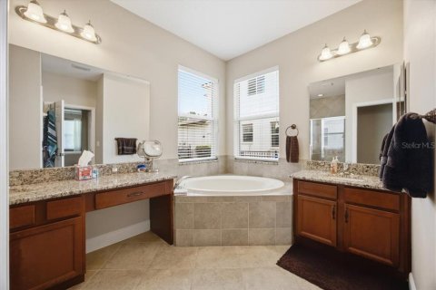 Villa ou maison à vendre à Clermont, Floride: 3 chambres, 209.77 m2 № 2167287 - photo 13
