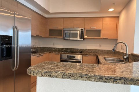 Appartement à louer à North Miami, Floride: 2 chambres, 161.93 m2 № 1924595 - photo 10