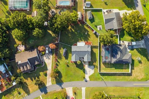 Villa ou maison à vendre à Fruitland Park, Floride: 3 chambres, 138.42 m2 № 2352255 - photo 25