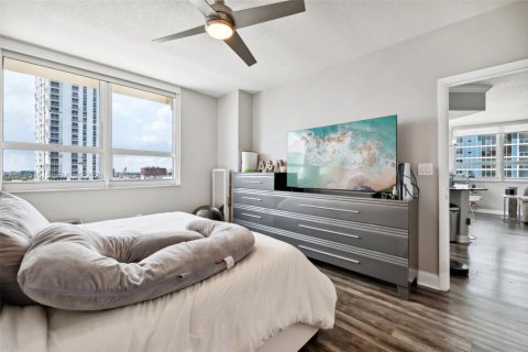 Copropriété à louer à Miami, Floride: 2 chambres, 107.77 m2 № 2402117 - photo 22
