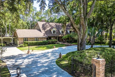 House in Lakeland, Florida 5 bedrooms, 416.11 sq.m. № 1747703 - photo 4