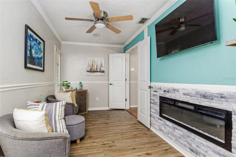 Купить виллу или дом в Лейкленд, Флорида 12 комнат, 416.11м2, № 1747703 - фото 28