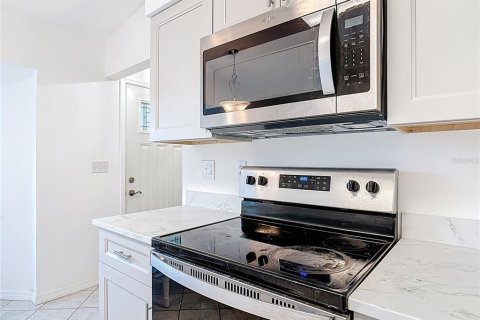 Casa en venta en Daytona Beach, Florida, 3 dormitorios, 125.98 m2 № 1908833 - foto 23