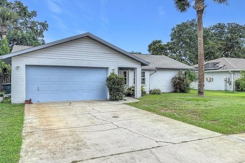 Casa en venta en Daytona Beach, Florida, 3 dormitorios, 125.98 m2 № 1908833 - foto 3