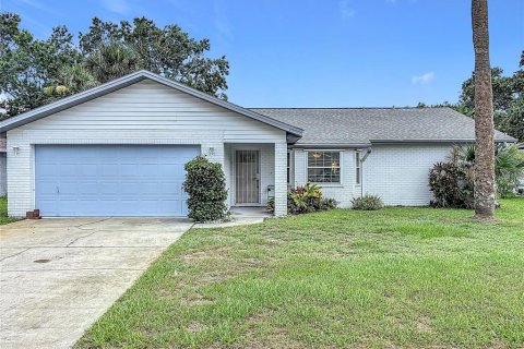 Casa en venta en Daytona Beach, Florida, 3 dormitorios, 125.98 m2 № 1908833 - foto 2