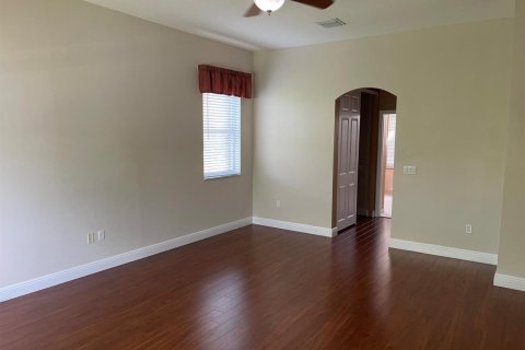 House in Wellington, Florida 5 bedrooms, 289.67 sq.m. № 2185066 - photo 18