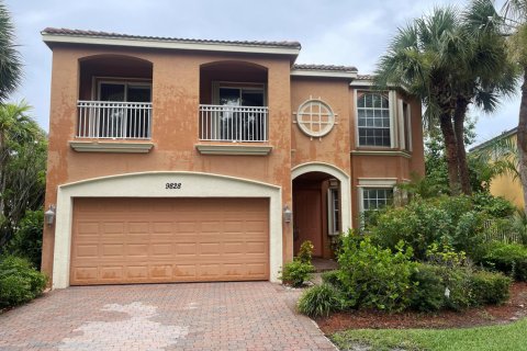 House in Wellington, Florida 5 bedrooms, 289.67 sq.m. № 2185066 - photo 2