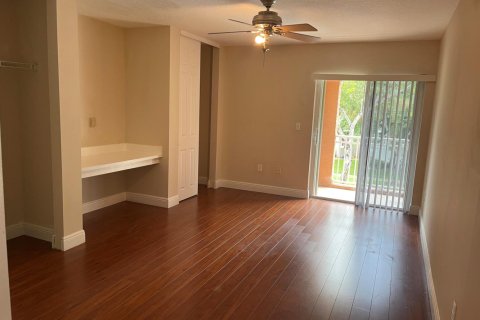 House in Wellington, Florida 5 bedrooms, 289.67 sq.m. № 2185066 - photo 23