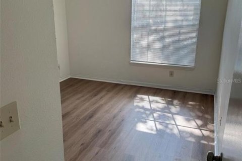 Condo in Orlando, Florida, 2 bedrooms  № 1848141 - photo 9