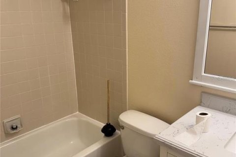Condo in Orlando, Florida, 2 bedrooms  № 1848141 - photo 11