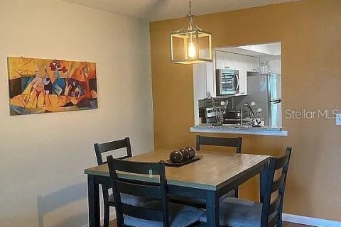 Copropriété à vendre à Bradenton, Floride: 2 chambres, 102.19 m2 № 2205437 - photo 5