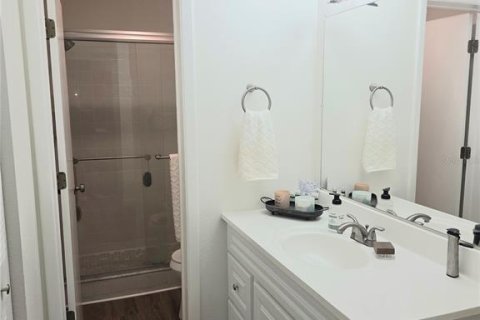 Copropriété à vendre à Bradenton, Floride: 2 chambres, 102.19 m2 № 2205437 - photo 25