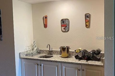 Copropriété à vendre à Bradenton, Floride: 2 chambres, 102.19 m2 № 2205437 - photo 18