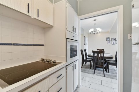 Купить кондоминиум в Клируотер, Флорида 3 комнаты, 93.37м2, № 1625589 - фото 15