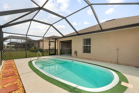 House in Hudson, Florida 4 bedrooms, 190.73 sq.m. № 1677786 - photo 27